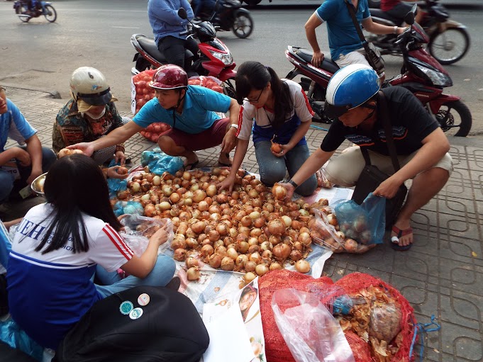 Khởi[-]động[-]chiến[-]dịch[-]“Giải[-]cứu[-]hành[-]Tây”:[-]Đã[-]có[-]2,5[-]tấn[-]hành[-]được[-]tiêu[-]thụ